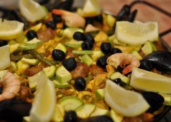 Impiattamento finale: paella mista_