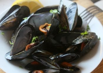 Impiattamento finale: cozze al vapore