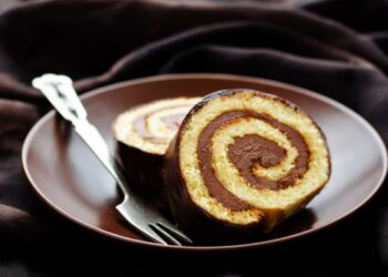 rotolo alla crema di nocciole