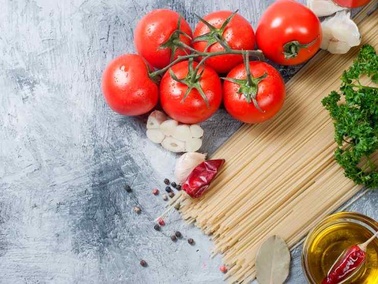 pomodorini spaghetti aglio e olio
