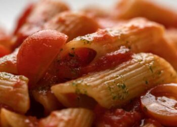 Pasta al pomodoro fresco cremosissima